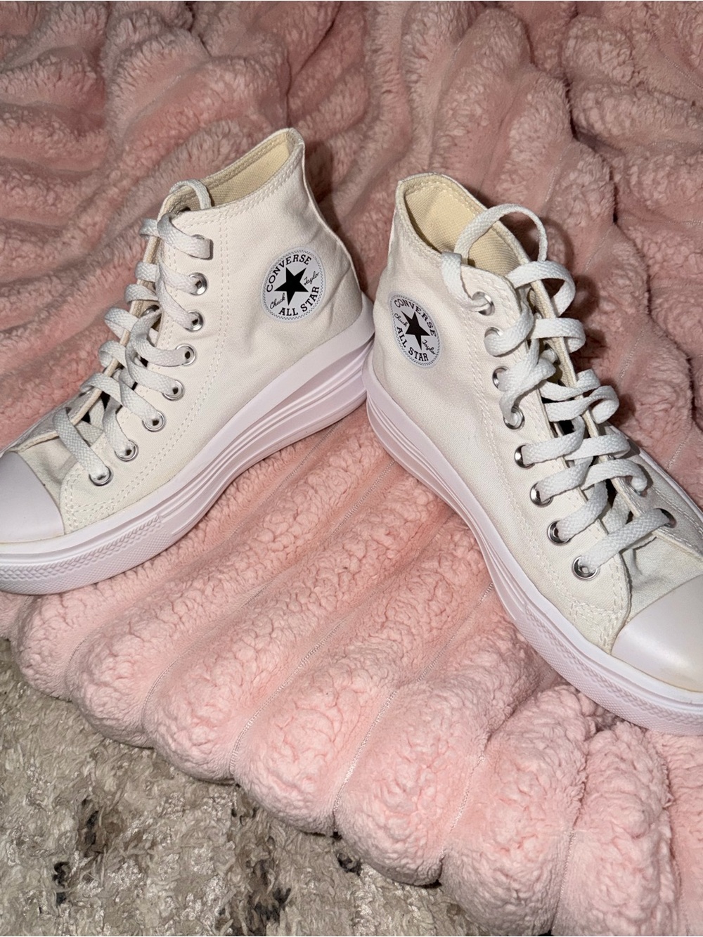 Converse Chuck Taylor All Star Move Platform High Tops White Women’s Size 6